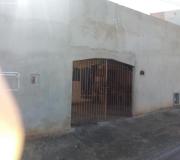 Casa para Venda, em Tatuí, bairro Conjunto Habitacional Amaro Padilha, 2 dormitórios, 2 banheiros, 1 suíte, 4 vagas