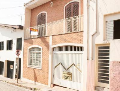 Casa para Venda, em Tatu�, bairro Centro, 3 dormit�rios, 2 banheiros, 1 su�te, 1 vaga