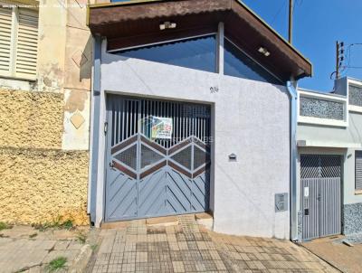 Casa para Venda, em Tatu�, bairro Centro, 3 dormit�rios, 2 su�tes, 2 vagas